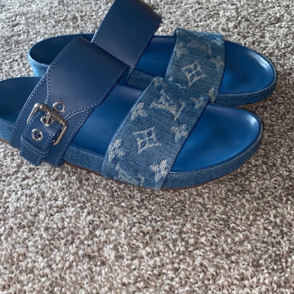 Louis Vuitton slides - Picture 4 of 5